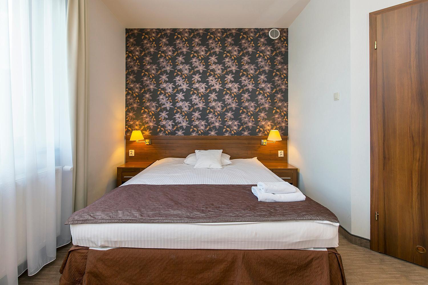 Hotel Esperanto Świdnica Exteriör bild