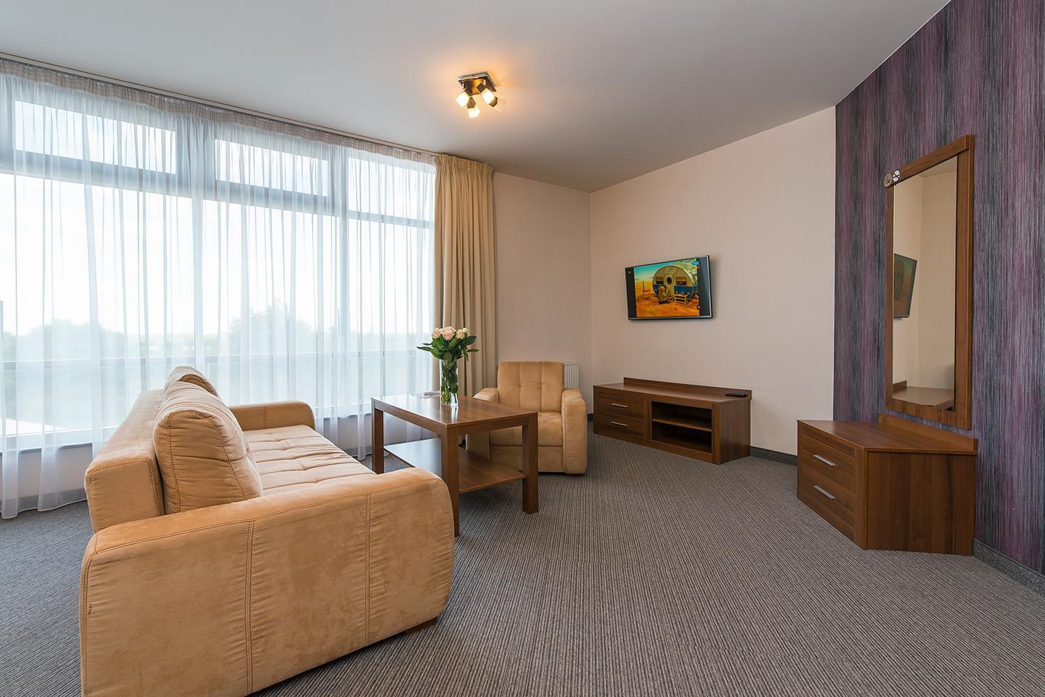 Hotel Esperanto Świdnica Exteriör bild